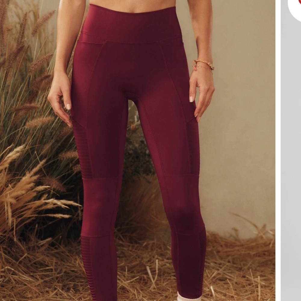 Fabletics high waisted motion 365 Moto legging, Merlot color, small, new